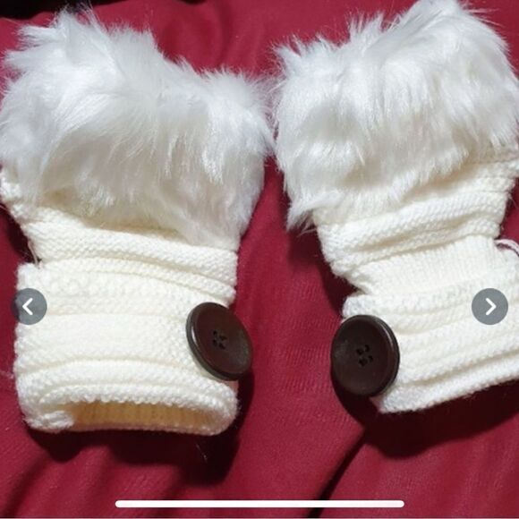 Fingerless,  knitted gloves faux rabbit fur super cute . - Picture 4 of 14